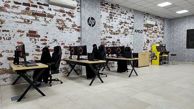 ���� ���� �������� Gaming Garage sabq/2024-06/f98